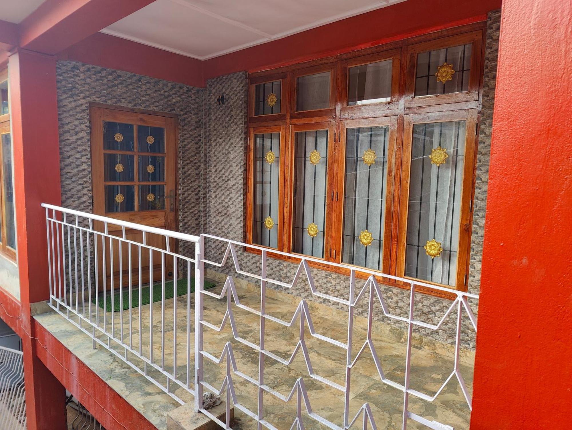 Meraki Homestay Шиллонг Экстерьер фото